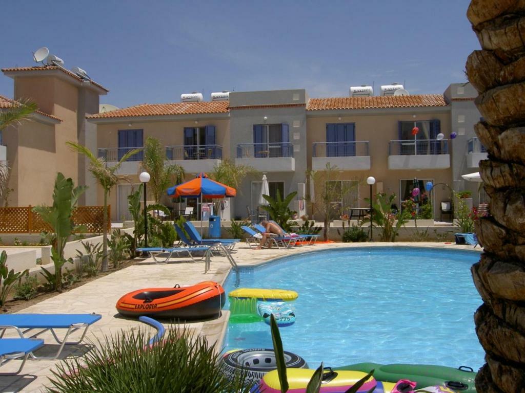 Helios Cottages Pafos Exterior foto